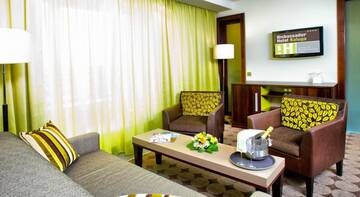 Фото номера Президентский люкс Гостиница Ambassador Hotel &amp; Suites Kaluga г. Калуга 3
